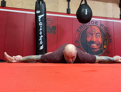 фото - Скорбь Прогрейса, деформация от Лемьё, растяжка Рогана — соцсети 