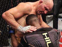 фото - Гловер Тейшейра объявляет о завершении карьеры: слова после боя с Хиллом