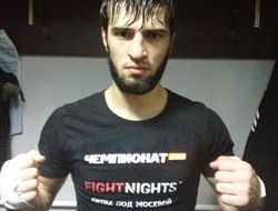 фото - Зубайра Тухугов против Ренато Карнейро на UFC 198