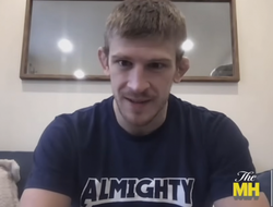 фото - Волкановски может разрушить своё наследие глупыми решениями — топ-боец дивизиона 