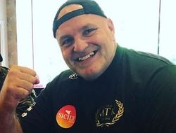 фото - Фьюри-отец не оставляет Ортису шансов в реванше с Уайлдером