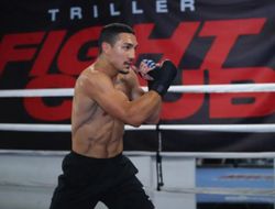 фото - Теофимо Лопес наехал на коллег по дивизиону, упоминал Ломаченко