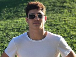 фото - Проспекты Василий Чеботарь и Абрамян устроили яркий бой, Бурсак победил Семернина