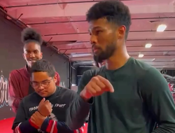 фото - Мосли надеется, что победа над Джейкобсом откроет дорогу к большим боям