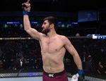 UFC 254. Магомед Анкалаев уничтожил Иона Куцелабу в реванше (+ видео)