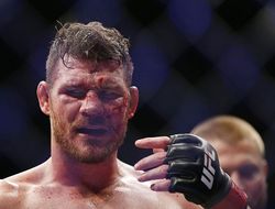 фото - Экс-чемпион UFC Майкл Биспинг: Меня не покидала мысль, что я ослепну...
