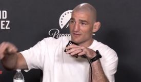 Стриклэнд троллит Чимаева: «Было бы ржачно увидеть террориста возле Белого дома»