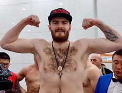 фото - Украинский супертяж Цотне Рогава подписал контракт с топ-промоутером из США