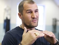 фото - Ковалёв намекает, что Уорд не отличается от него манерами — видео «чата»