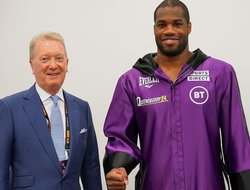 фото - Дюбуа может опередить Фьюри в очереди к Усику? Ответ промоутера