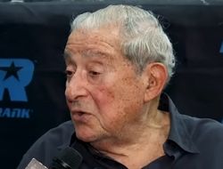 фото - «Украинцы бьют русских». Арум — о бое Усик–Фьюри 