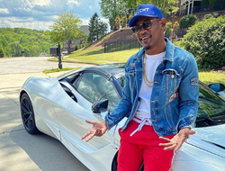 фото - Восхождение Теофимо Лопеса, псевдокарантин Джейкобса, домашний воркаут Сен-Пьера — соцсети 