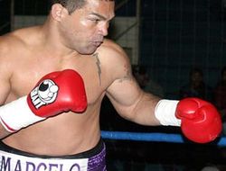 фото - Тайсон Фьюри будет бить бразильского здоровяка Марсело Насименто