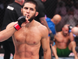 фото - Махачев нокаутировал Волкановски с нарушением правил. Так считает Макгрегор