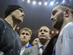 фото - Александр Усик против Мурата Гассиева — промо-ролик от vRINGe.com