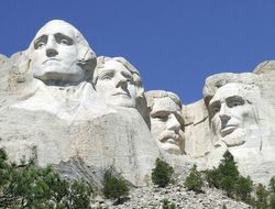 фото - Гора Рашмор или Алькатрас. Де Ла Хойя — о том, где состоится следующий бой Канело