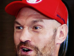 фото - Тайсон Фьюри: «Я рубился с Кличко и Уайлдером, буду рубиться и с этой мелкой су**ой!»