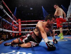 фото - Мартинес и Чавес встретятся в реванше: есть дата и место проведения боя