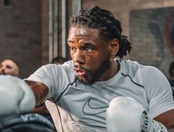 фото - Рахман показал, как Джейк Пол сбегает от него на спарринге: видео