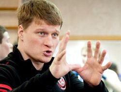 фото - Шпилька о шансах Уайлдера в бою с «Витязем»: Поветкин его просто убьёт 