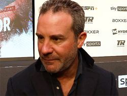фото - Что теперь с боем Камбосос - Ломаченко? Комментирует президент Top Rank