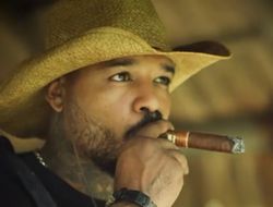 фото - Энди Руис против звезды кикбоксинга Тайрона Спонга: экватор лета