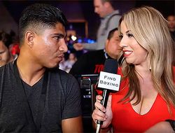 фото - Майки Гарсиа: Теофимо станет чемпионом, но Ломаченко всё ещё самый умелый 