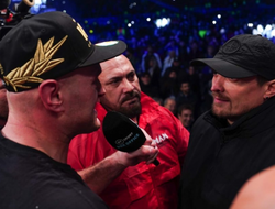 фото - Усик и Фьюри подписали контракты, есть дата — СМИ