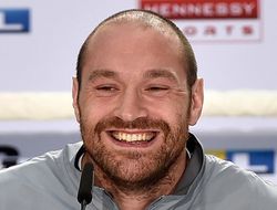 фото - Фьюри высмеял победы Джошуа над Кличко и Такамом