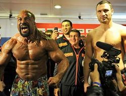 фото - Взвешивание в Гамбурге: Кличко, Бриггс, Устинов, Байсангуров и др.