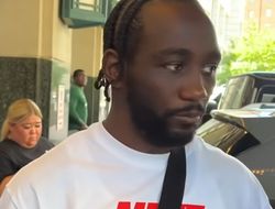 фото - Дэвис облажался на весах и потерял титул. Мнение Кроуфорда