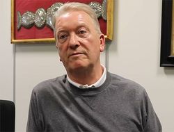 фото - Уоррен ответил Красюку: «Предложение отправлено, разберитесь у себя»