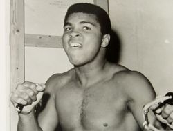 фото - Мухаммед Али на лесоповале, бег задом наперёд и прочее: редкое тренировочное видео