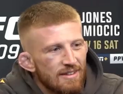 фото - Дю Плесси против Чимаева: топ-проспект UFC оценил шансы