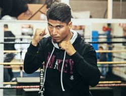 фото - Гарсиа: Если придётся выбирать между Ломаченко и Спенсом, я выберу последнего