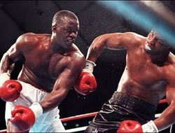 фото - Легендарные бои: Майк Тайсон vs Бастер Даглас — видео от vRINGe.com