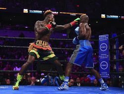 фото - Спарринговал с супертяжами и крузерами, через 2 года завершу карьеру — е-Чарло