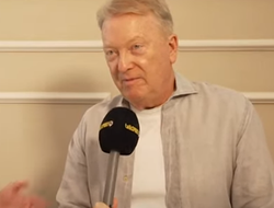 фото - Вот что должен делать Фьюри в реванше с Усиком — мнение Уоррена