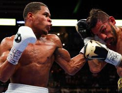 фото - Девин Хэйни – Хорхе Линарес: видео лучших моментов боя