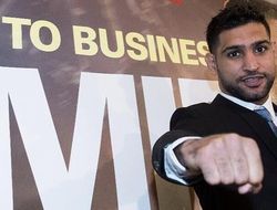 фото - Амир Хан перешёл к промоутеру Херну: есть дата боя — и это «не проходняк»