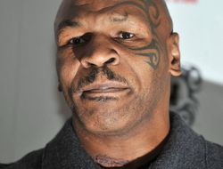 фото - Майк Тайсон может привезти в Москву Ленина