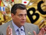 «Мне его жаль». Президент WBC недоволен боем Альварес–Йылдырым