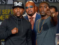 фото - Мэйуэзер советует своим критикам обратить внимание на ММА