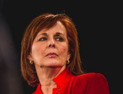 фото - Промоутер Ковалёва: На месте Уорда я бы тоже завершила карьеру