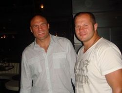 фото - Видео: Емельяненко и Кутюр встретились перед Bellator 142