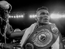 фото - Альварес озвучил варианты: реванш с Сергеем Ковалёвым или бой с Биволом