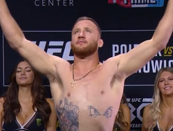 фото - Вот это да! Гэтжи жёстко вырубил Порье в реванше