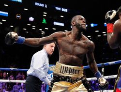 фото - Тайсон Фьюри: Я ору с работы ног Дионтэя Уайлдера, но его плюха уравнивает шансы