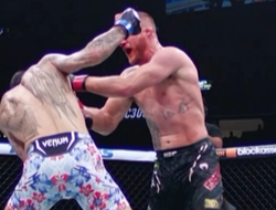 фото - Это жесть! Зацените нокаут Холлоуэя в бою с Гэтжи в слоумо: видео