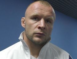 фото - Александр Шлеменко расстался с Bellator и ведёт переговоры с UFC